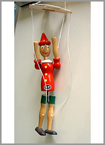 Pinocchio marionetta cm 24